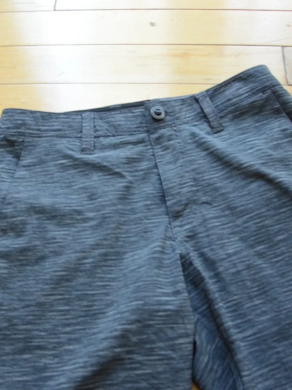 Volcom Men's Surf N' Turf Mix Hybrid Shorts Size 30 NWT